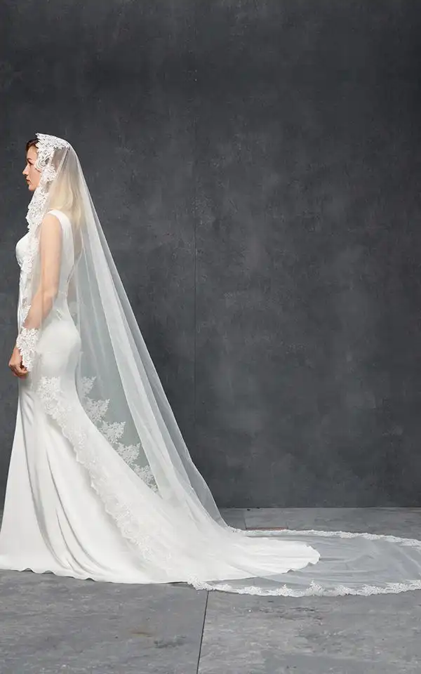 VLADA VEIL