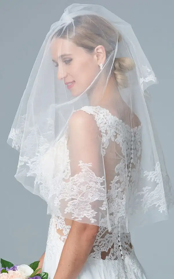 AURE VEIL