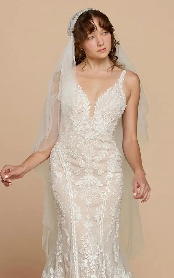 BECA VEIL